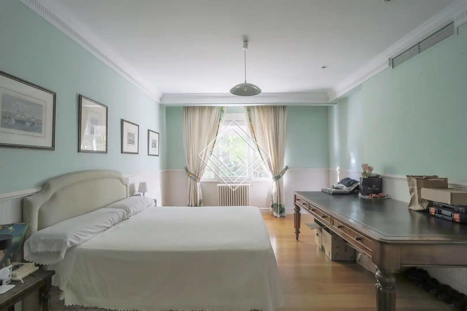 Habitación de Casa o chalet en venta en Madrid con Aire acondicionado, Calefacción y Jardín privado