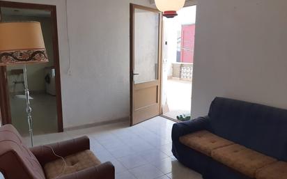 Living room of Single-family semi-detached for sale in Linyola  with Terrace and Balcony