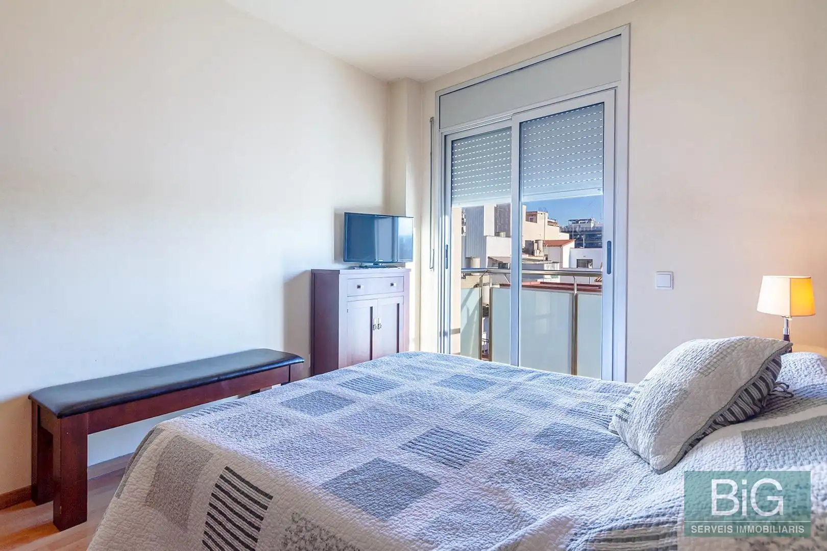 Habitación de Ático en venta en Mataró con Aire acondicionado, Calefacción y Parquet