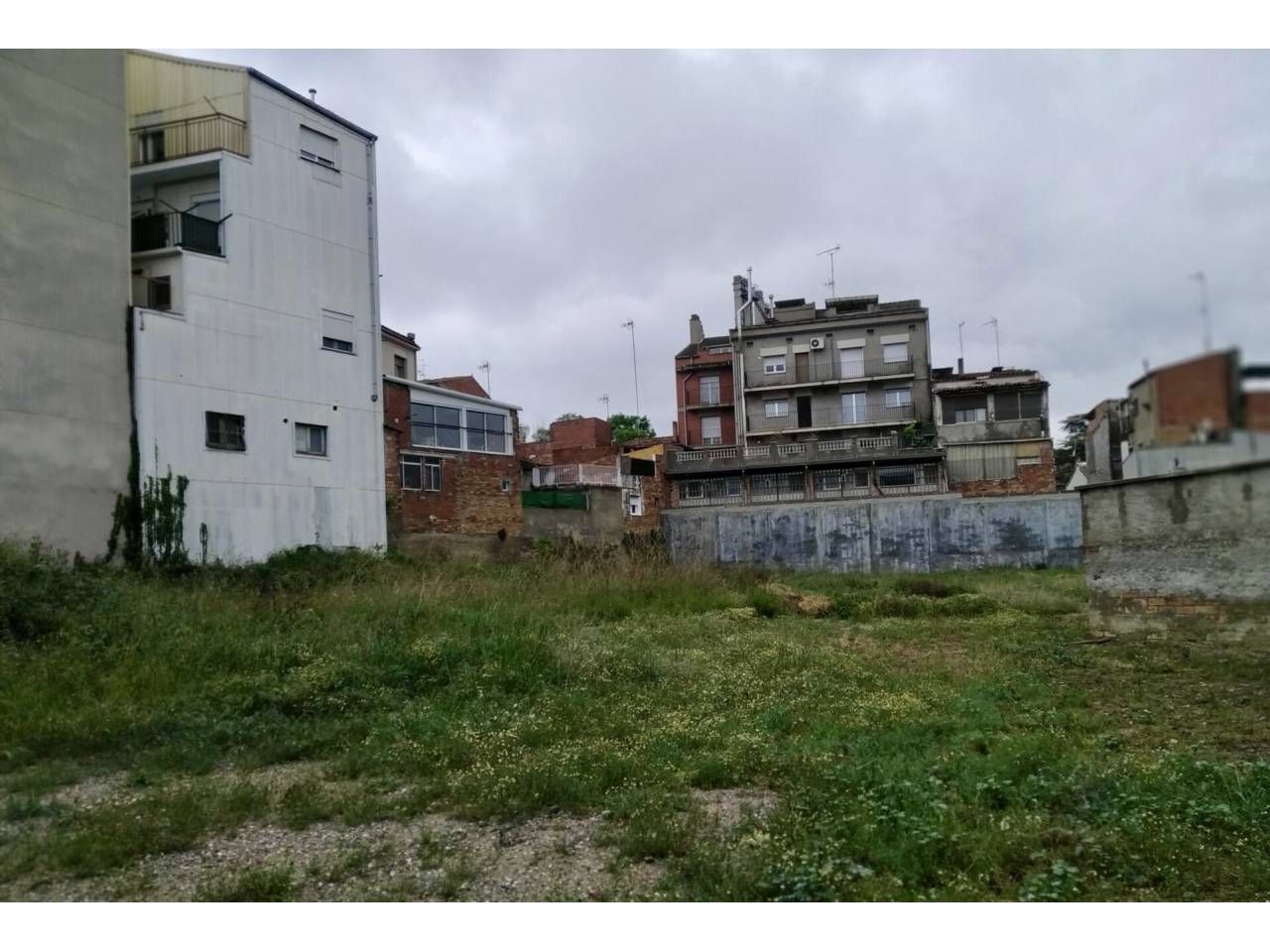 Terreny industrial en venda en Manresa