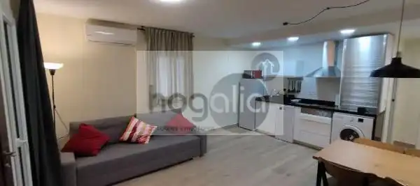 Living room of Ground floor for rent in Sevilla  with Air Conditioner and Furnished