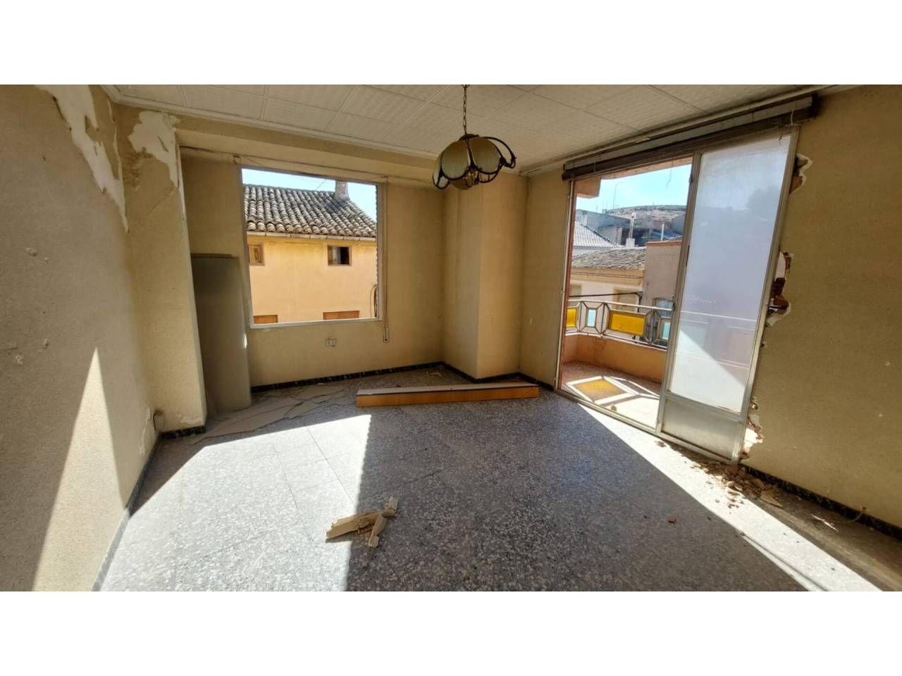 Exterior view of Flat for sale in Caudete  with Balcony