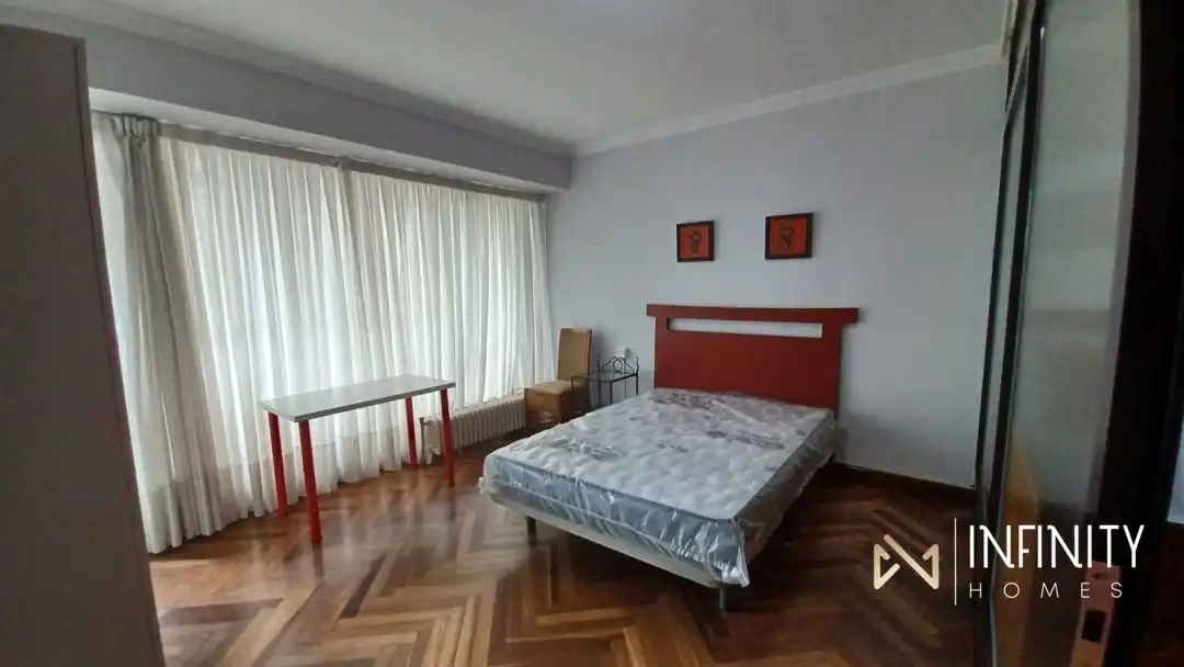 Schlafzimmer von Wohnung zur Miete in Bilbao  mit Terrasse