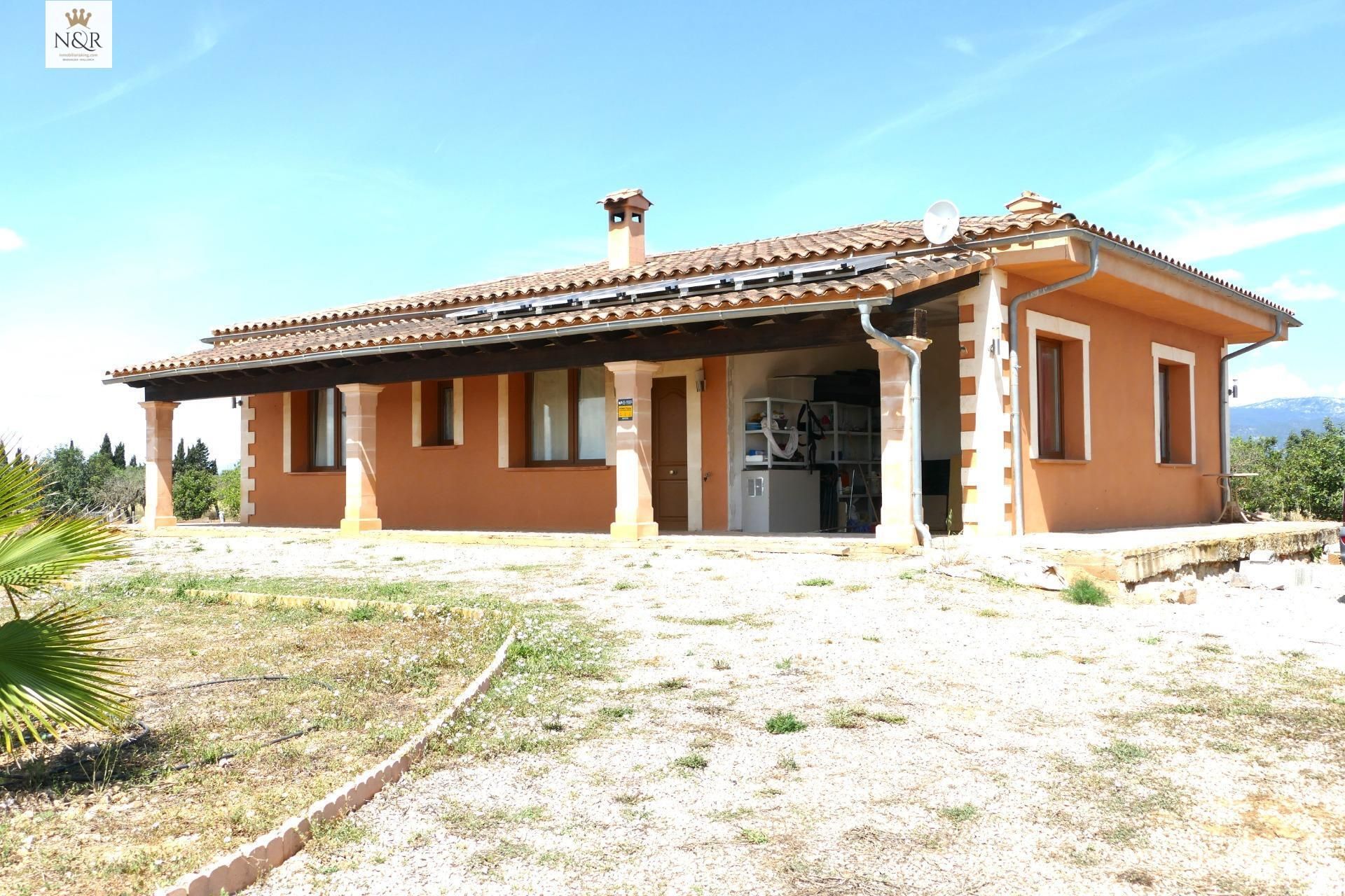 Vista exterior de Finca rústica en venda en Sencelles amb Calefacció