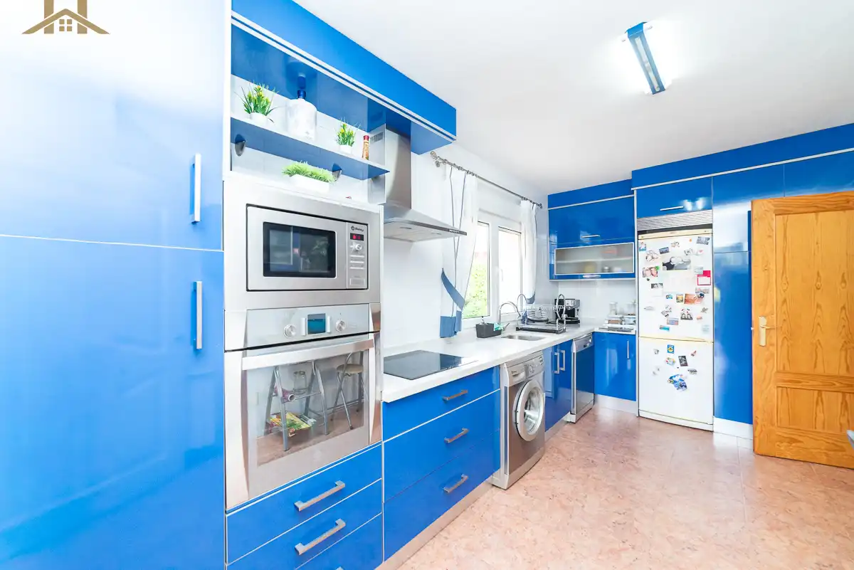 Küche von Haus oder Chalet zum Verkauf in Robledo de Chavela mit Heizung, Privatgarten und Terrasse
