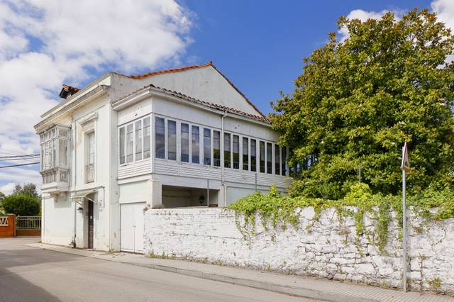 Casa-chalet en Venta en Gijón - AV PROFESOR PEREZ PIMENTEL /CAMINO DE LOS , 498 en La Guía