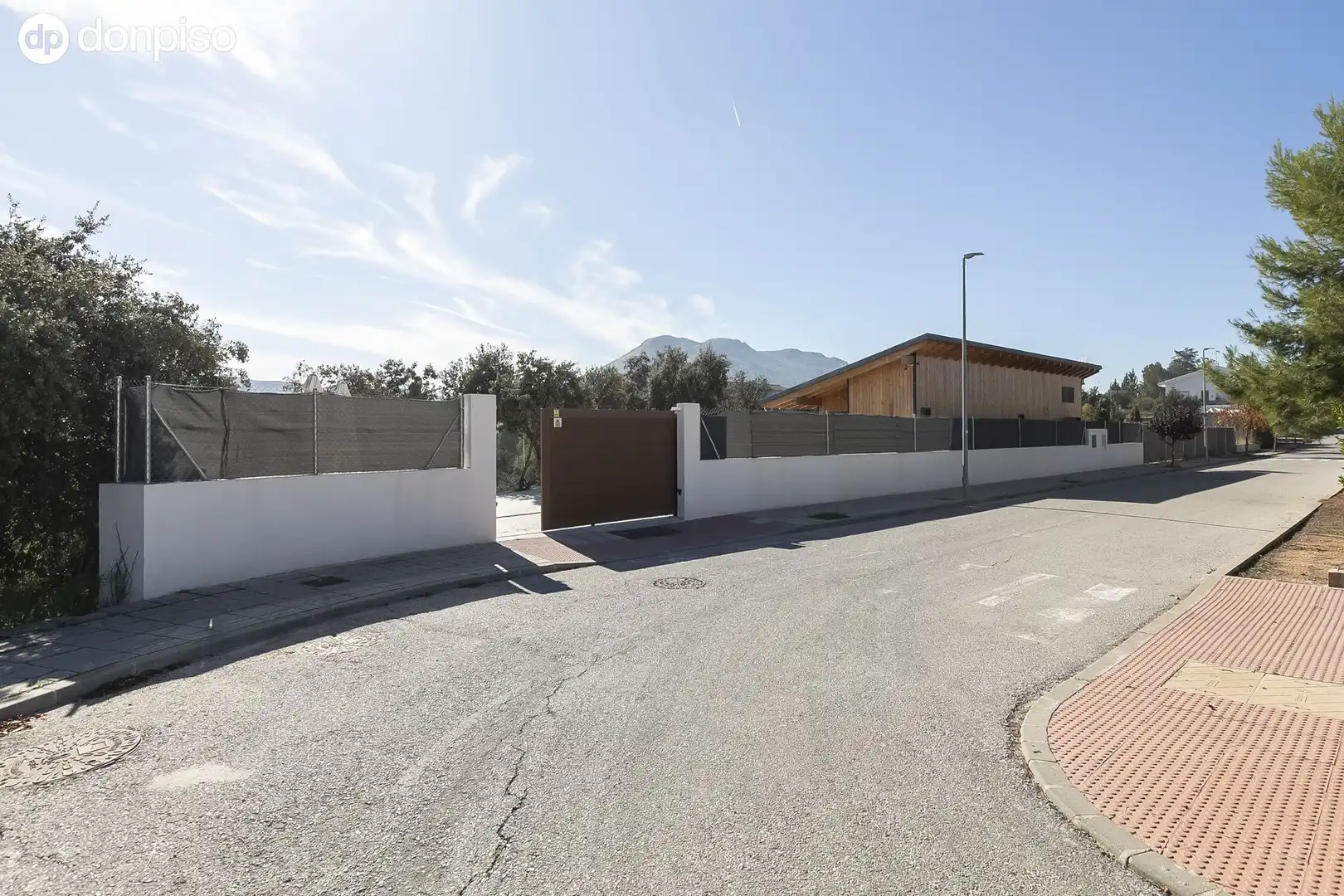 Vista exterior de Finca rústica en venta en Maracena con Calefacción, Jardín privado y Terraza