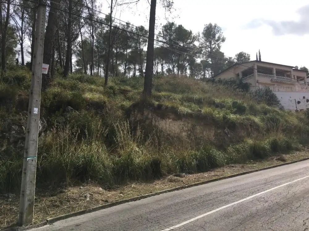 Terreny residencial en venda a Carrer Principal