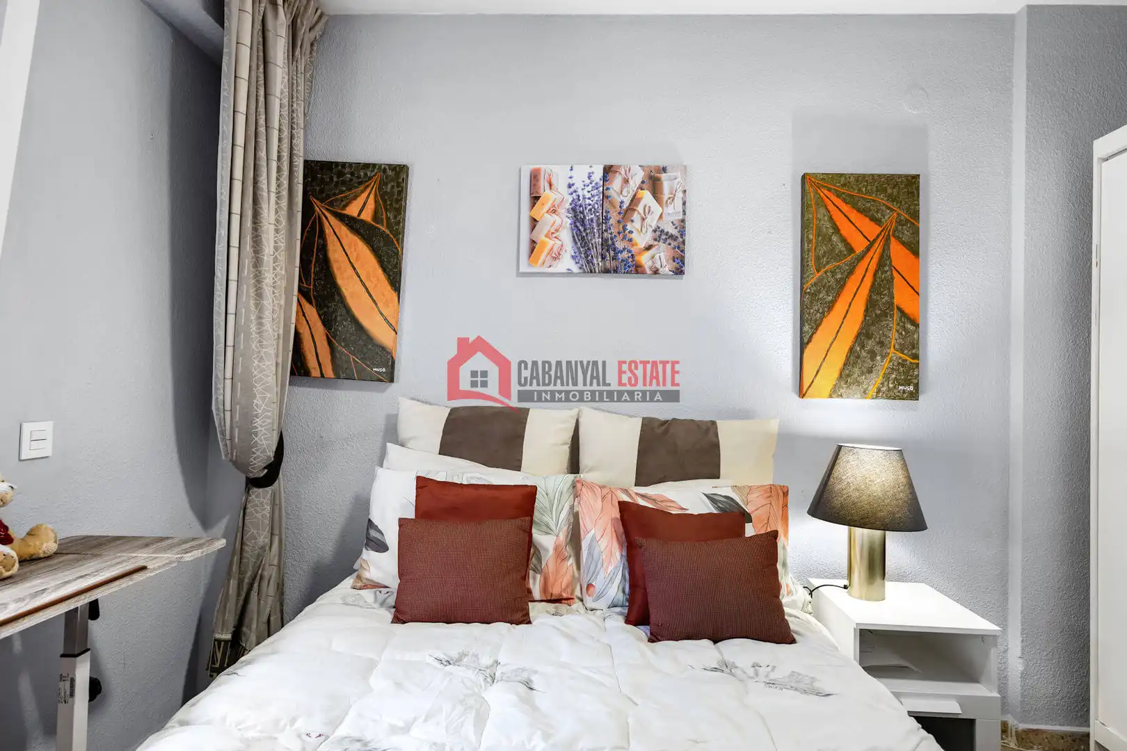 Habitación de Apartamento en venta en Valencia con Aire acondicionado, Terraza y Amueblado
