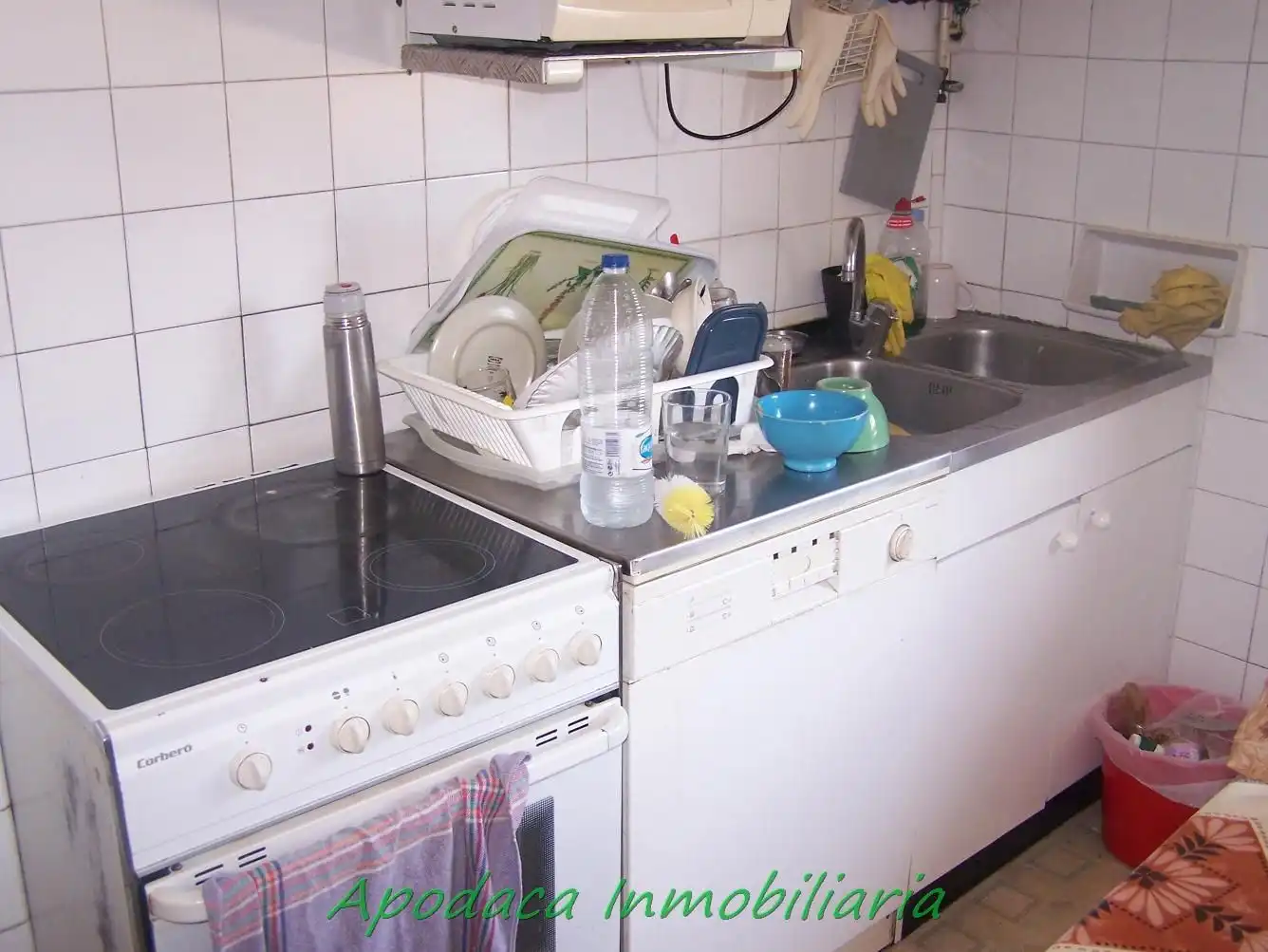 Cocina de Piso de alquiler en Bilbao  con Calefacción, Amueblado y Horno