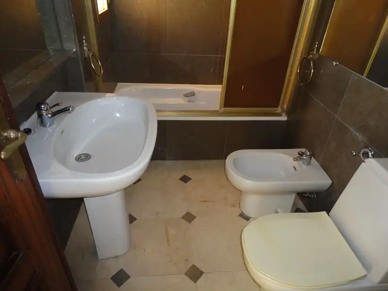 Bany de Pis en venda en Benidorm amb Terrassa, Piscina i Piscina comunitària