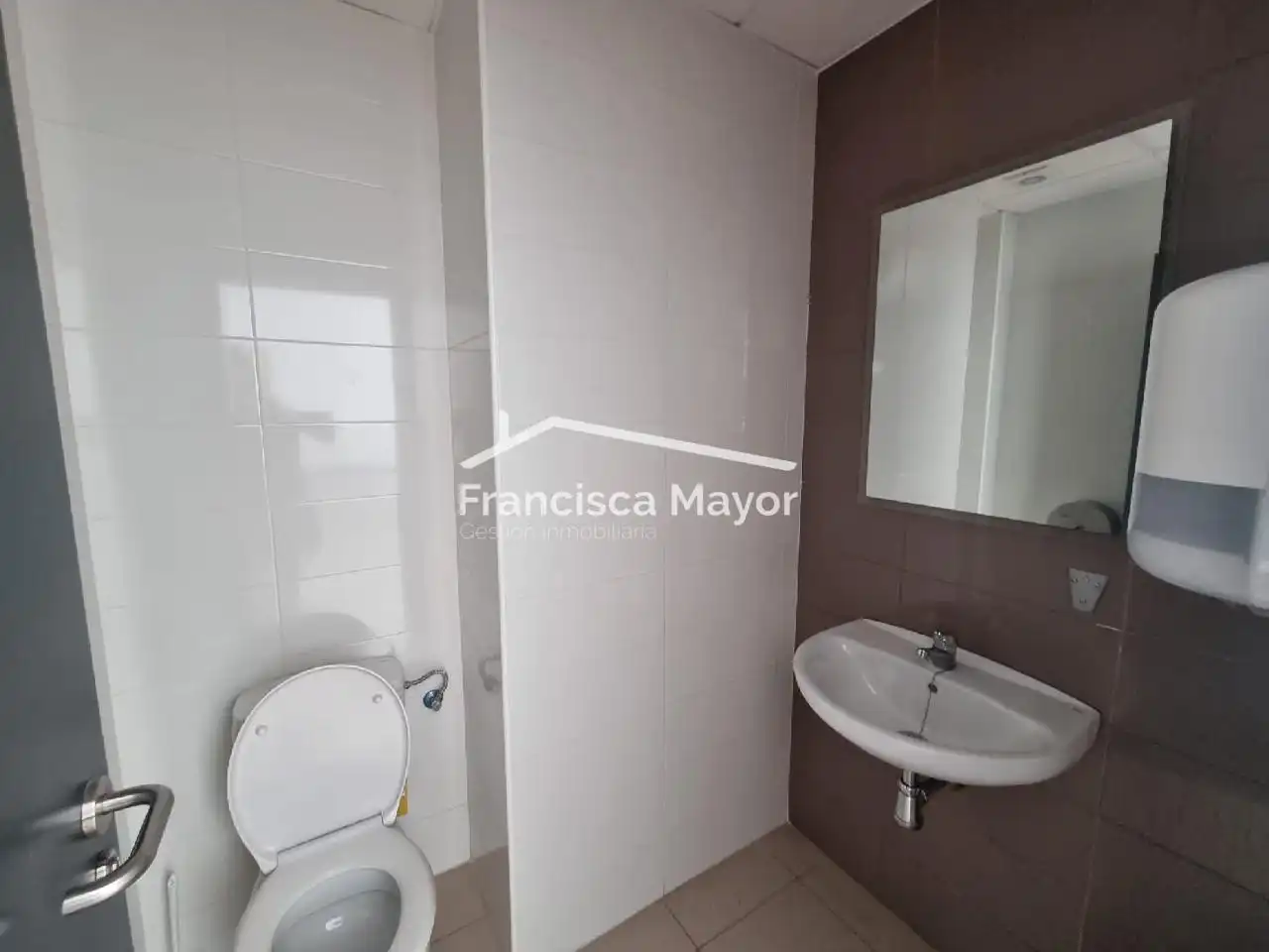 Bany de Local de lloguer en Valencia