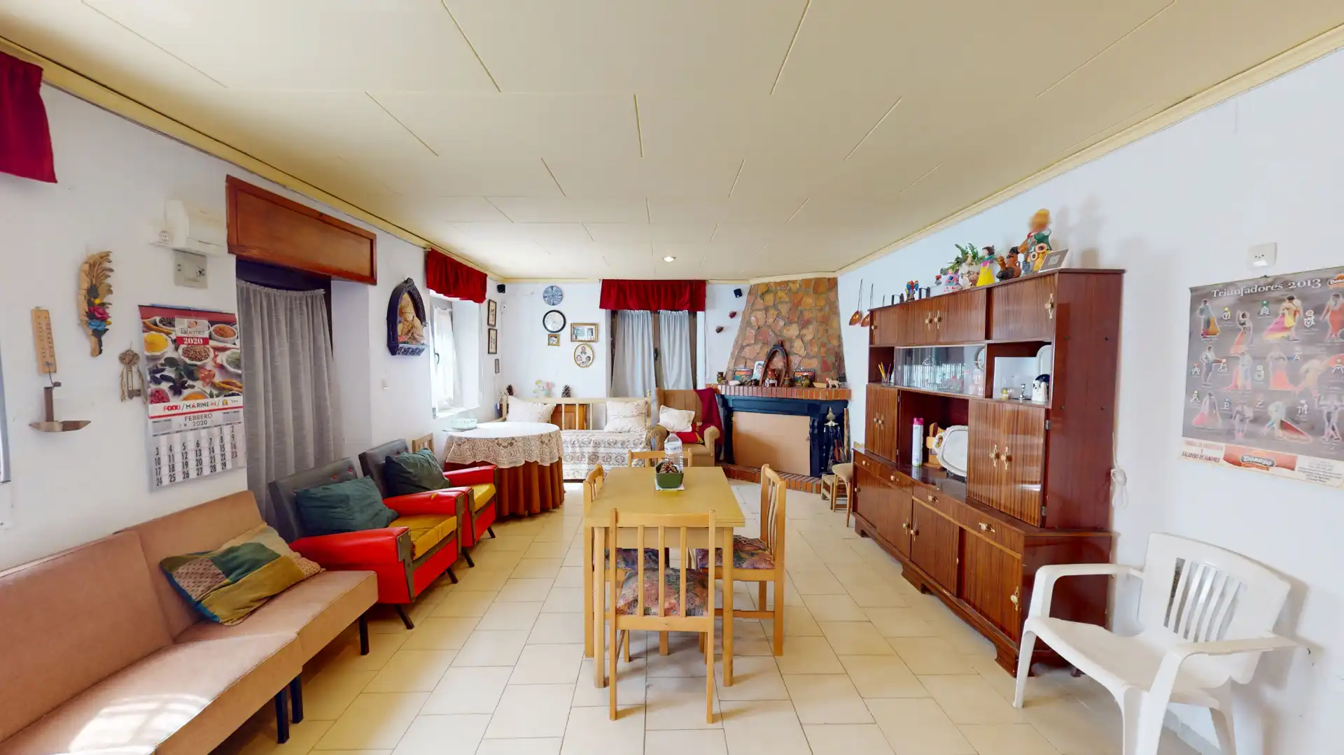 Sala d'estar de Casa o xalet en venda en Albacete amb Traster