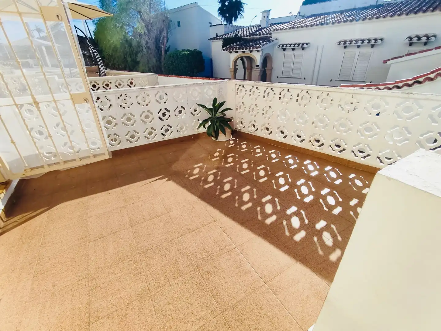 Villa con terrazza in vendita a Centro Urbano, imagen 3