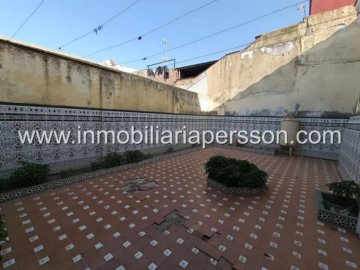 Vista exterior de Casa adosada en venta en Écija con Aire acondicionado y Terraza