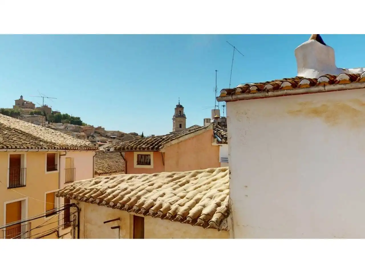 Vista exterior de Casa o xalet en venda en Caravaca de la Cruz amb Aire condicionat, Jardí privat i Terrassa