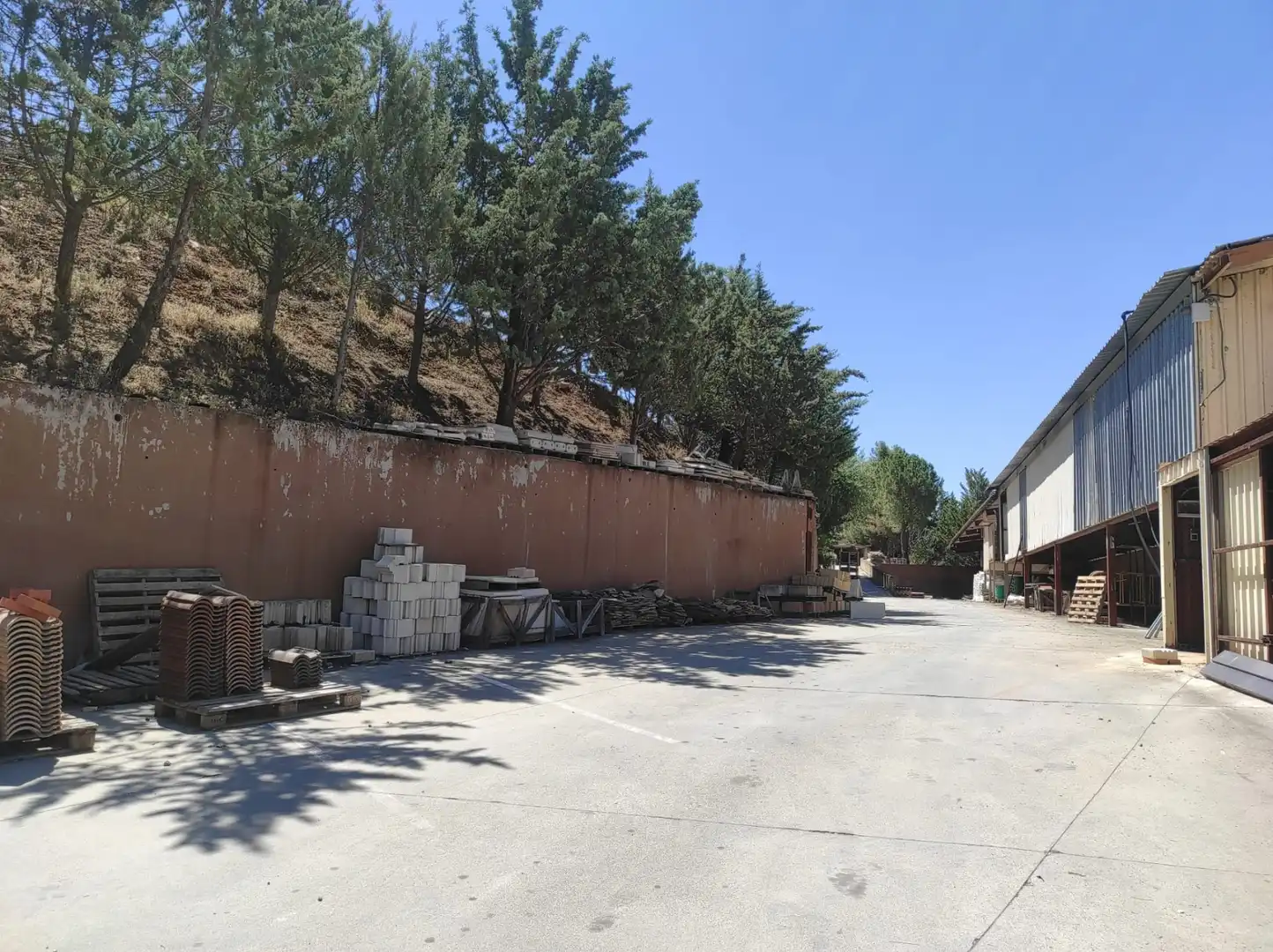 Industrial buildings for rent in M-229, 58, Valdilecha