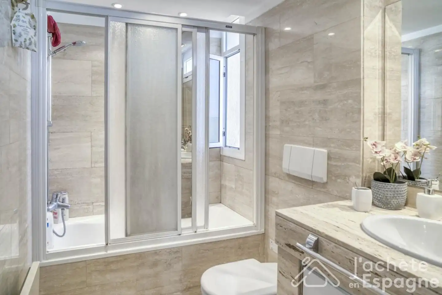 Maisonette zum Verkauf in Madrid, 3, San Jorge / Sant Jordi