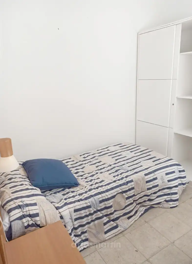 Bedroom of Flat for rent in Salamanca  with Heating, Furnished and Oven