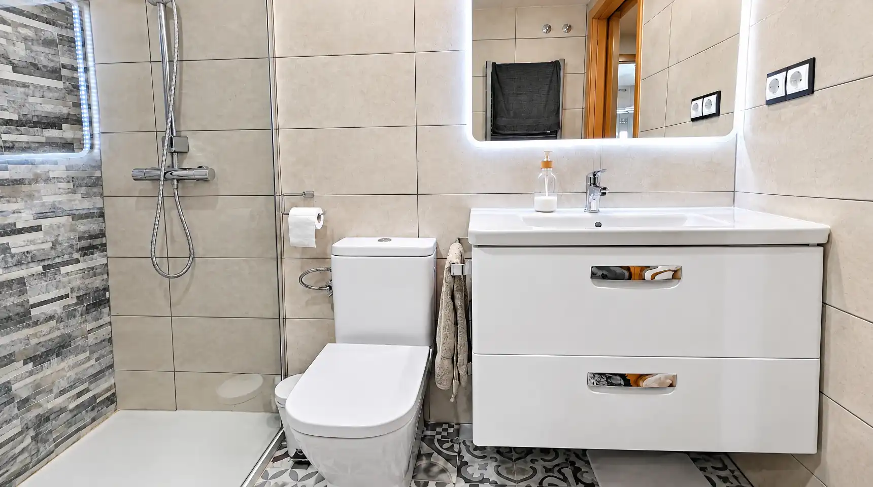 Flat with terrace for sale in Carrer de Claramunt, imagen 10