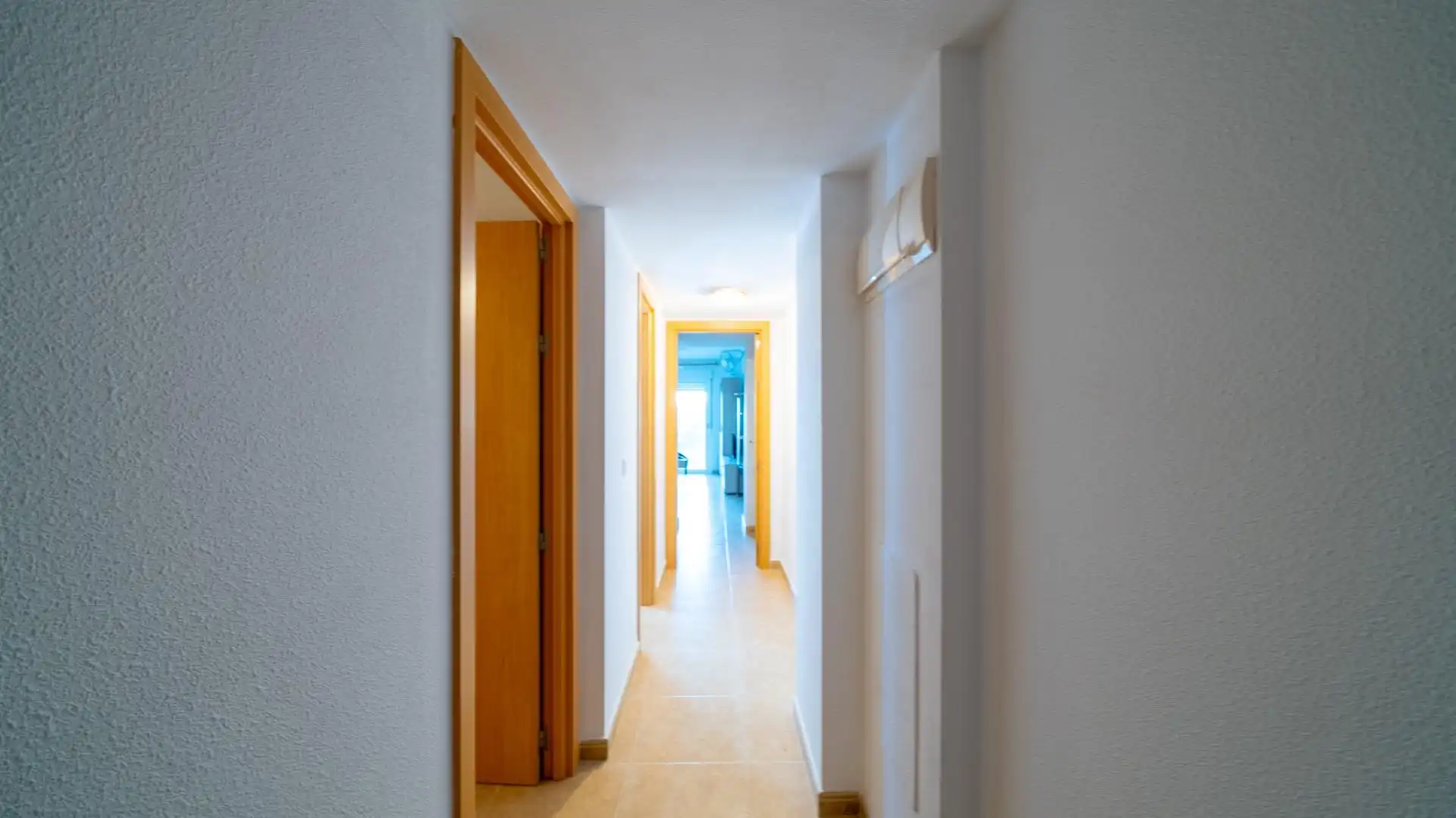 Apartments for rent in Carrer d'Oriola, Pueblo Acantilado - Lanuza