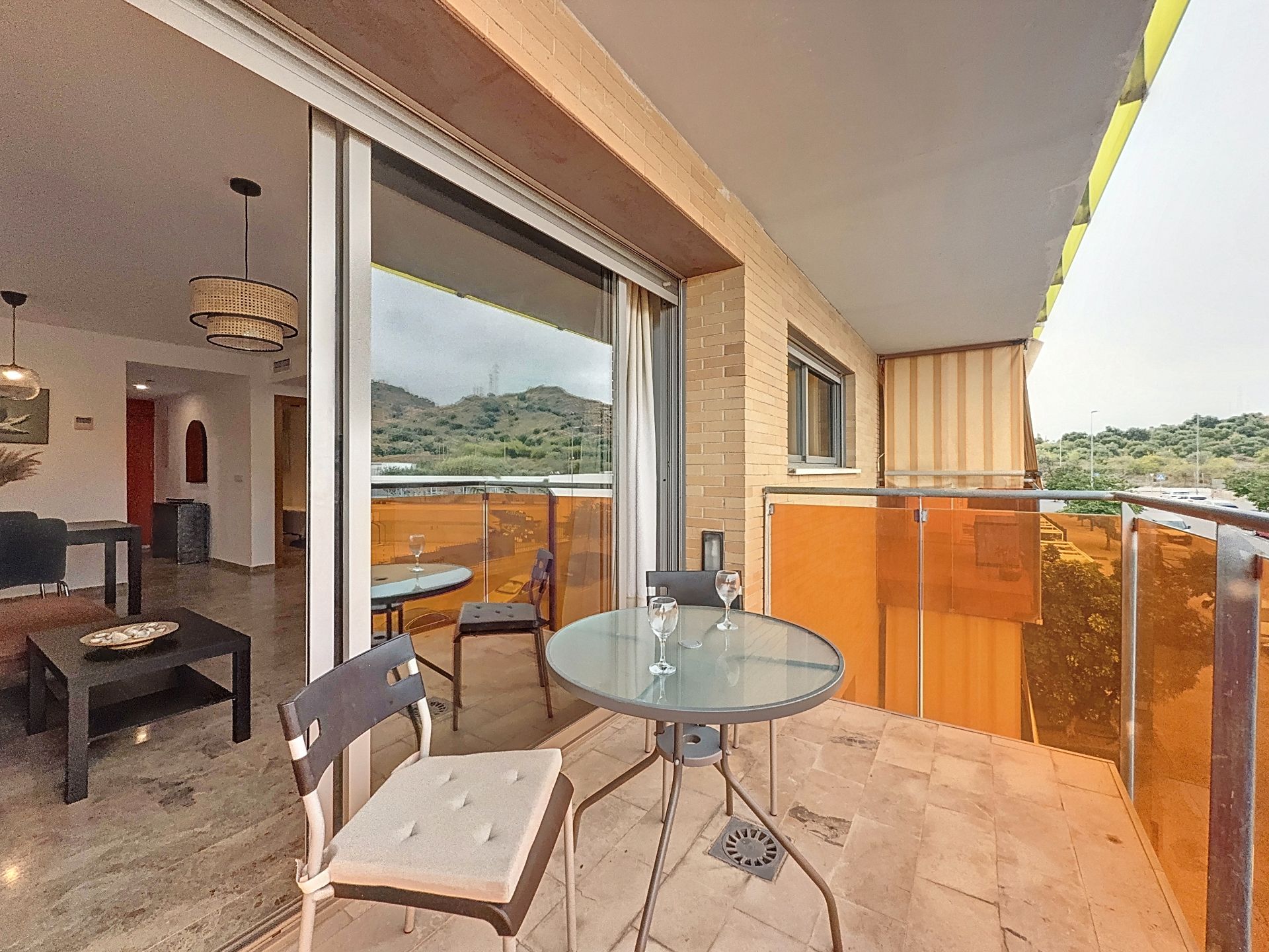 Flat for rent in Calle María Casares, El Cónsul - Ciudad Universitaria - El Romeral