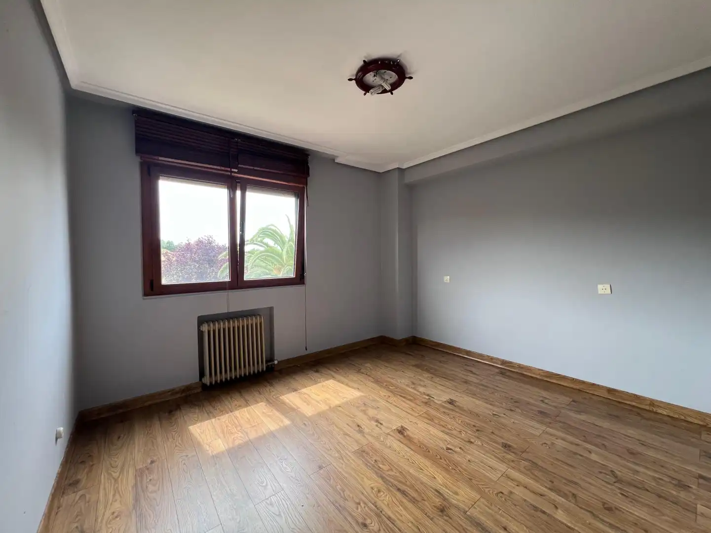 Flat for sale in Avilés - Calle del Carmen, Villalegre - La Luz