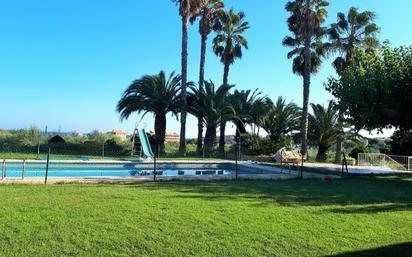 Piscina de Casa o xalet en venda en Torredembarra amb Aire condicionat, Jardí privat i Terrassa