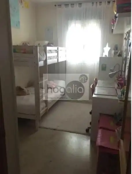 Habitación de Piso de alquiler en Sevilla con Aire acondicionado, Terraza y Trastero