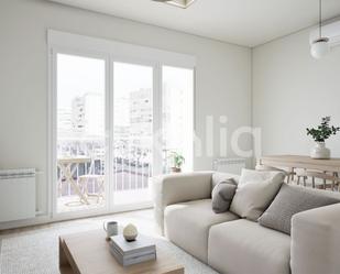 Living room of Flat for sale in  Barcelona Capital  with Air Conditioner, Heating and Terrace