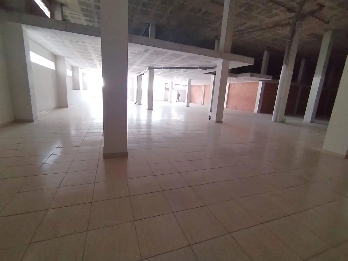 Local comercial de lloguer a Garbinet - Vistahermosa, imagen 4