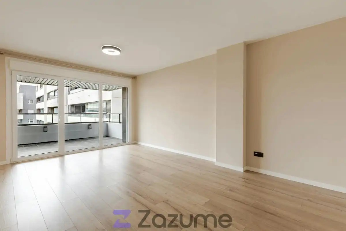 Flat with lift to rent in C. María Moliner, imagen 2