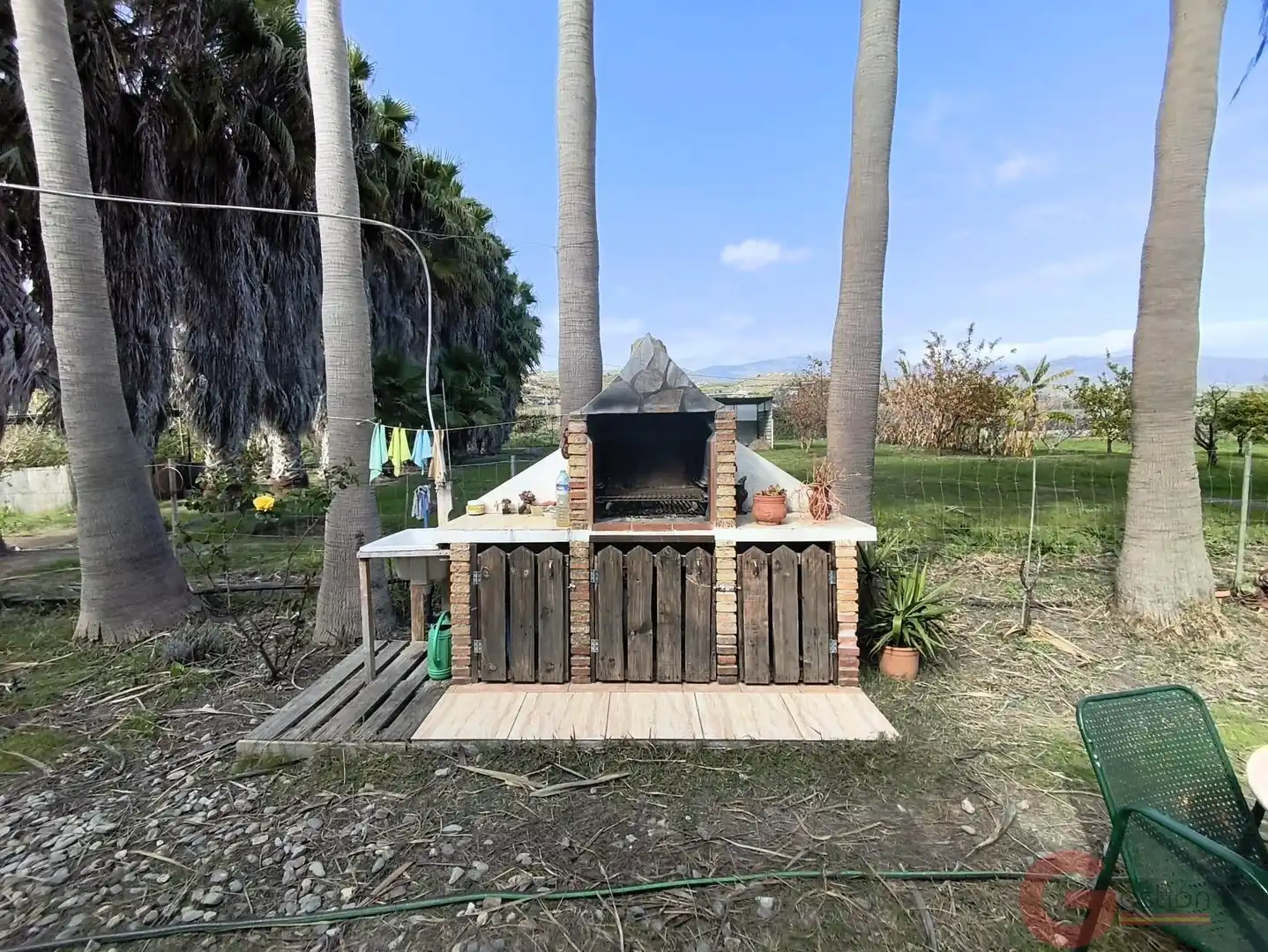 Jardí de Finca rústica en venda en Motril amb Terrassa i Traster