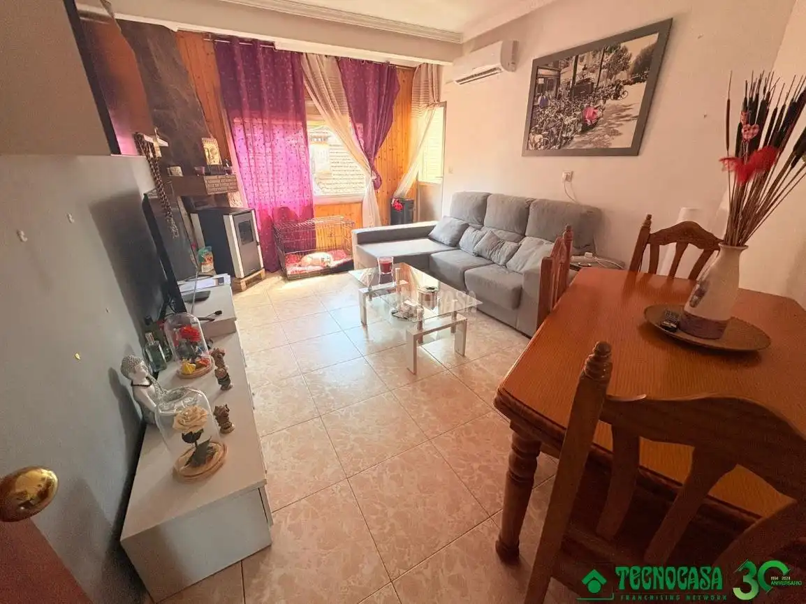 Wohnzimmer von Wohnung zum Verkauf in Arenas de San Pedro mit Klimaanlage und Heizung