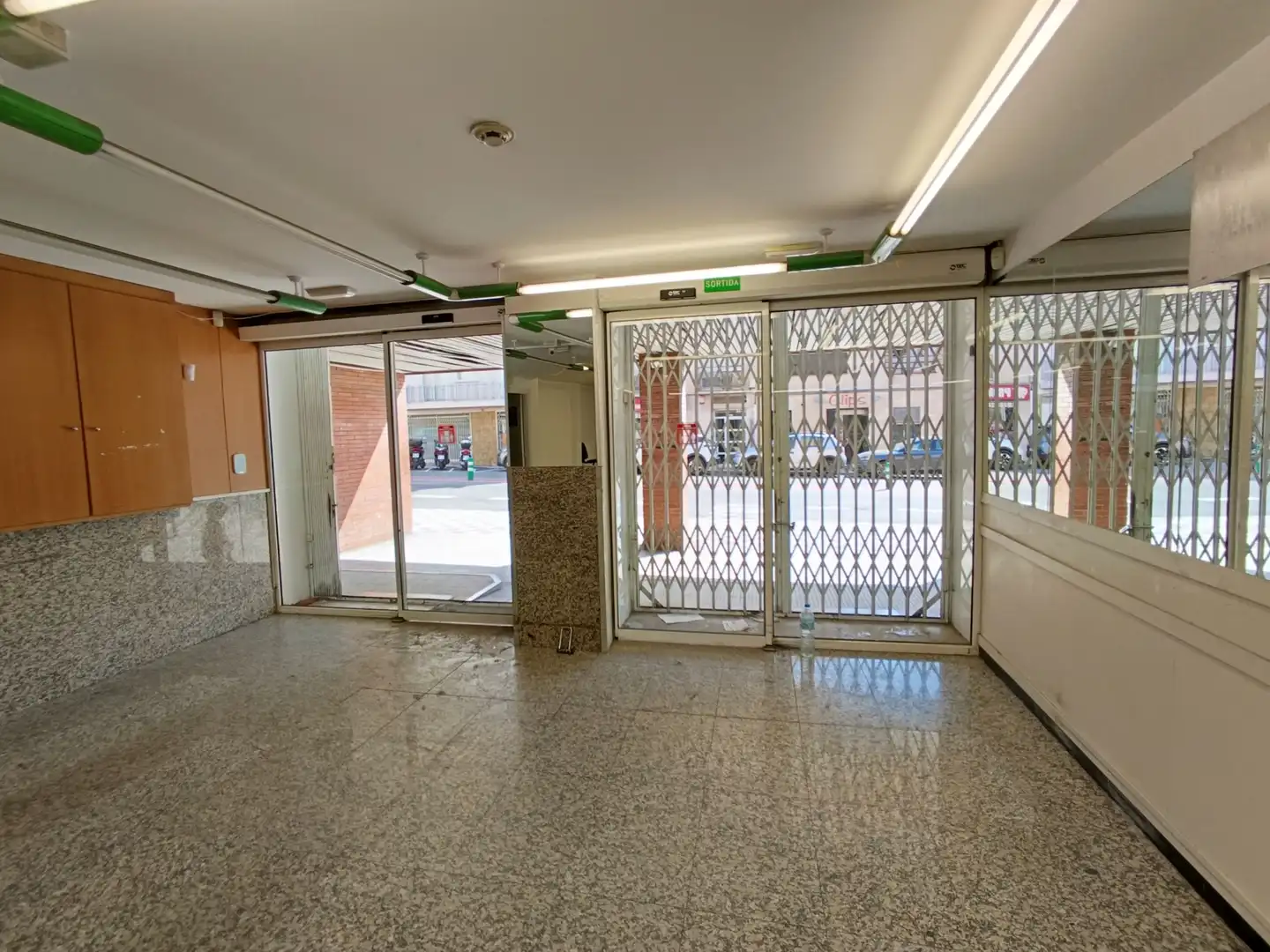 Business premises to rent in Avinguda Francesc Macià, imagen 3