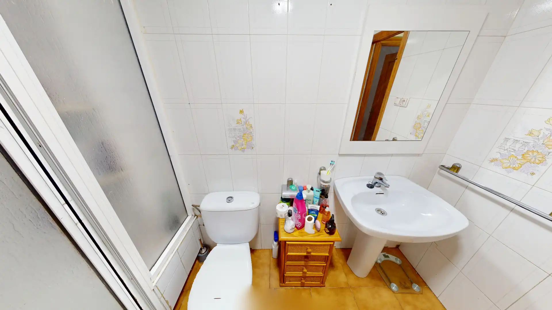 Bathroom of Flat for sale in Elche / Elx  with Air Conditioner, Furnished and Oven