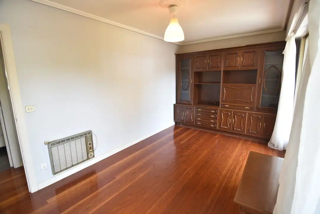 Sala de estar de Piso en venta en Eibar con Calefacción y Balcón