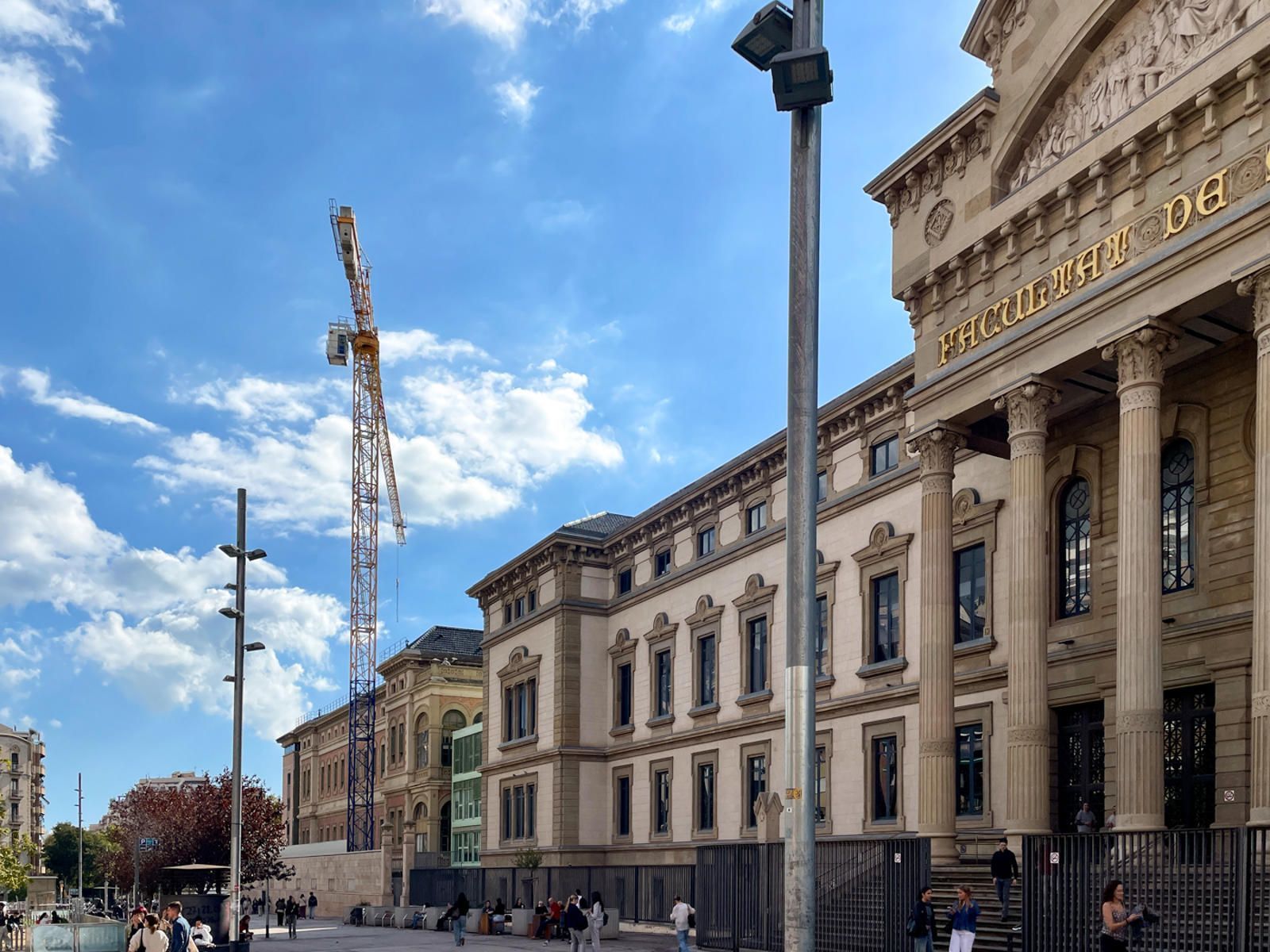 Vista exterior de Local en venda en  Barcelona Capital
