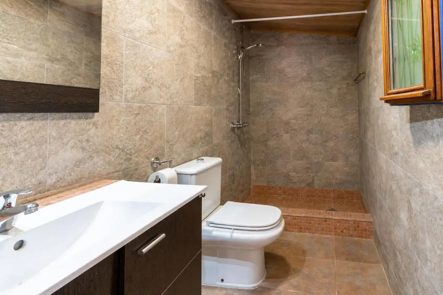 Baño de Casa o chalet en venta en Elche / Elx con Aire acondicionado, Calefacción y Jardín privado