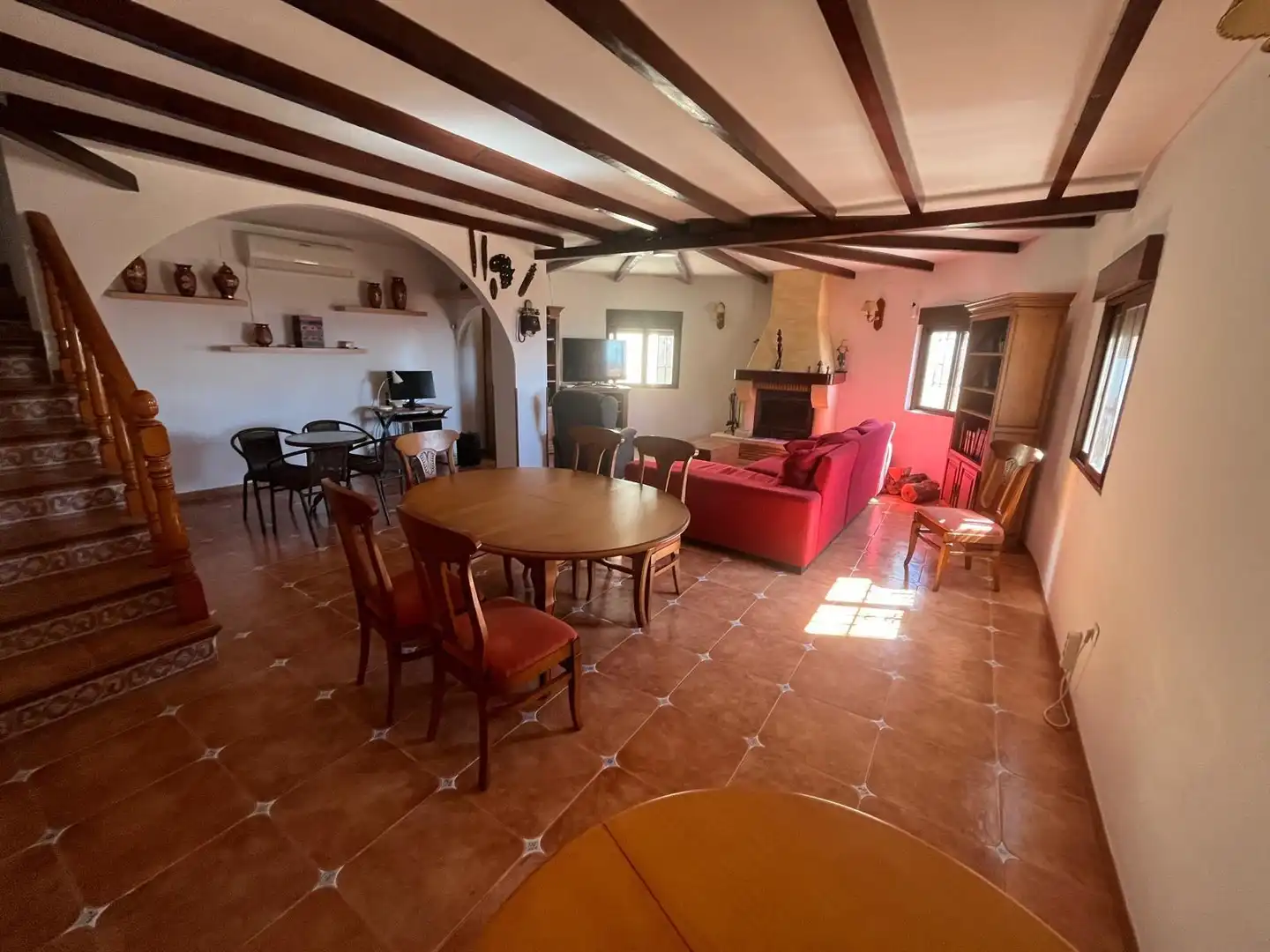 Sala d'estar de Casa adosada en venda en Almuñécar amb Piscina comunitària