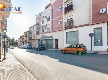 Appartamento con balcone in vendita a Avenida los pechuelos 3