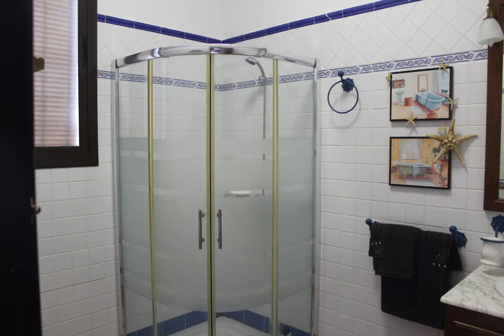 Baño de Casa o chalet en venta en Villaverde del Río con Aire acondicionado, Jardín privado y Trastero