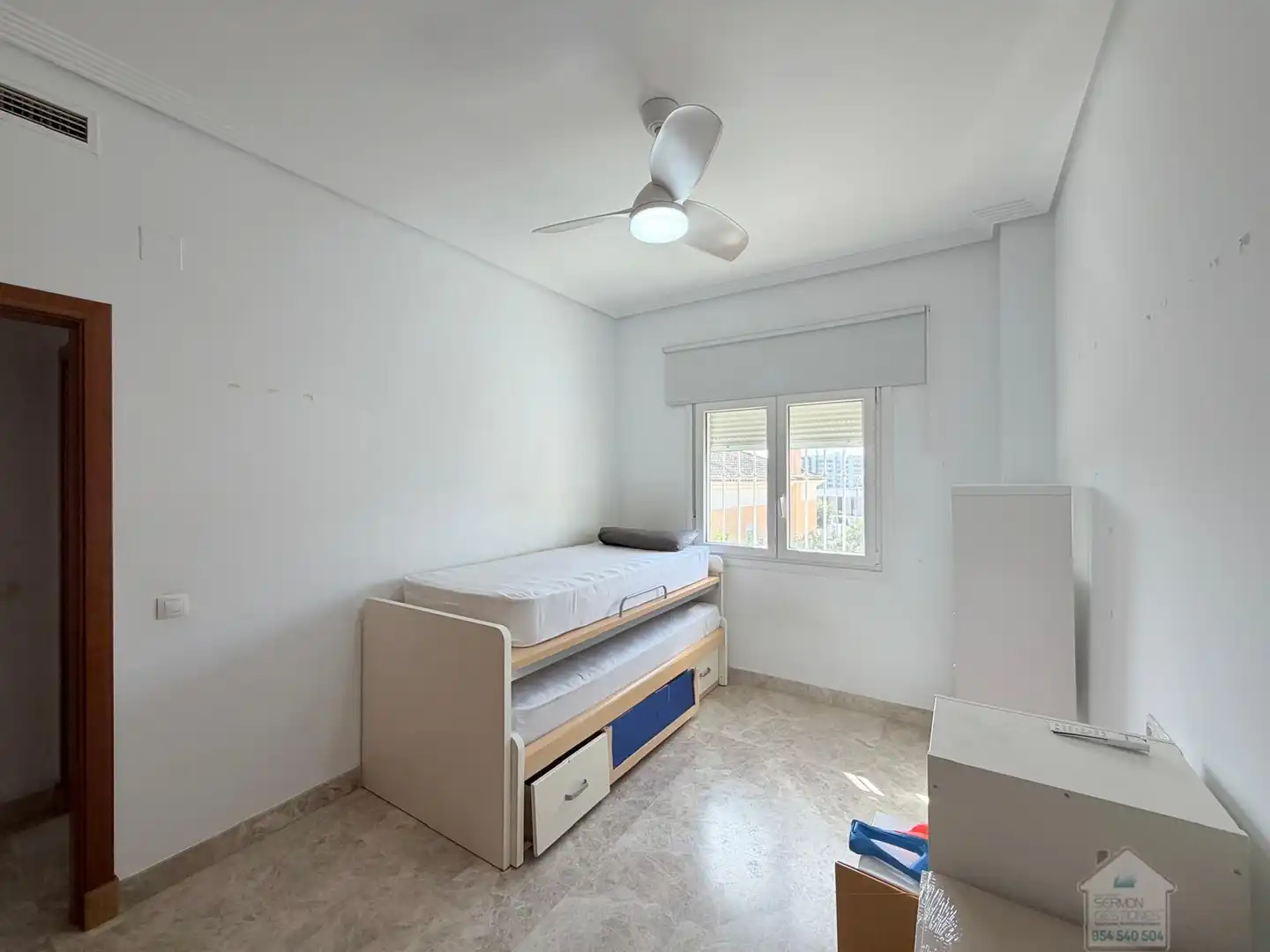 Habitación de Casa o chalet en venta en Montequinto con Aire acondicionado, Terraza y Trastero