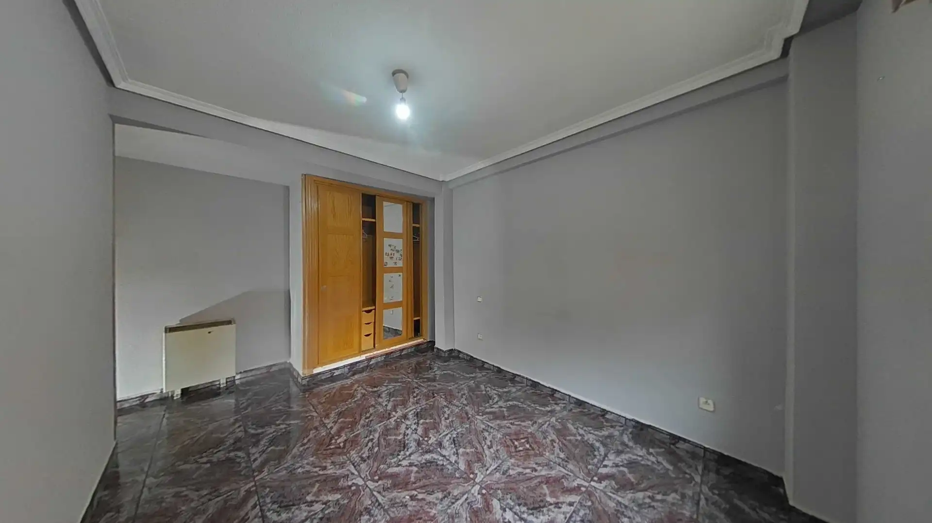 Habitación de Piso en venta en Madrid con Aire acondicionado