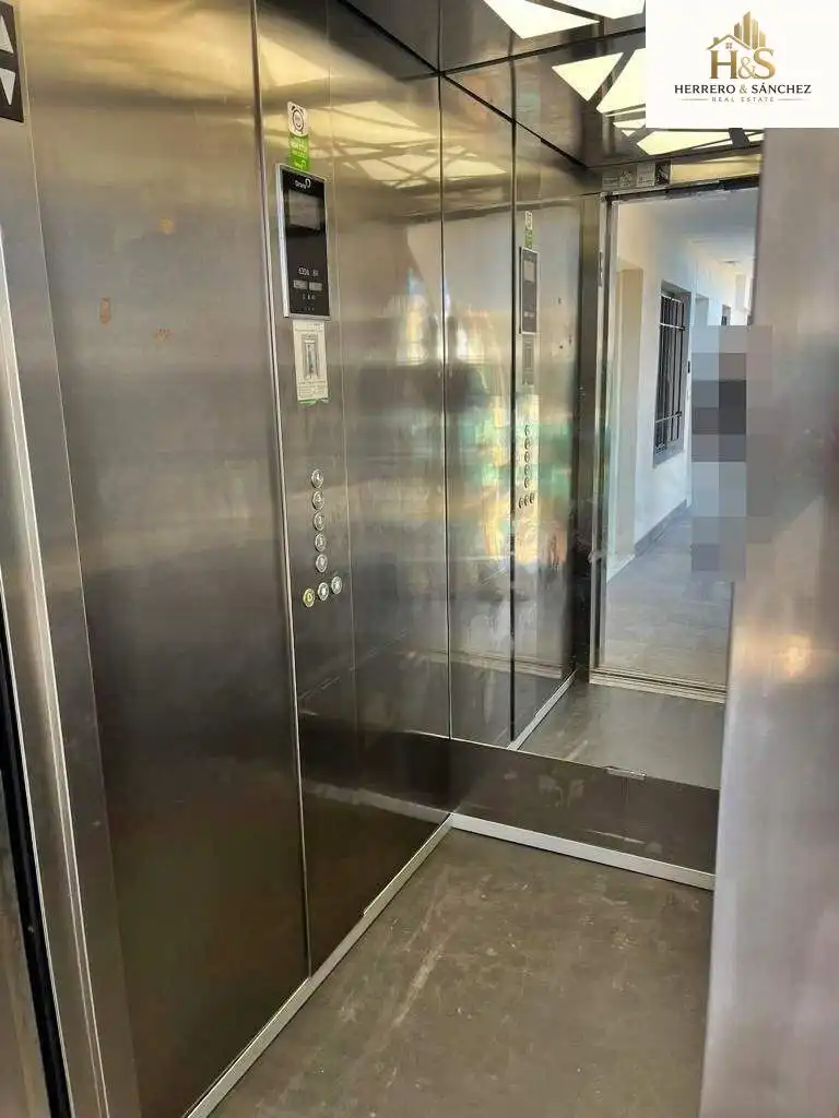 Hotel mit Aufzug zum Verkauf in Calle de Hellín, imagen 8
