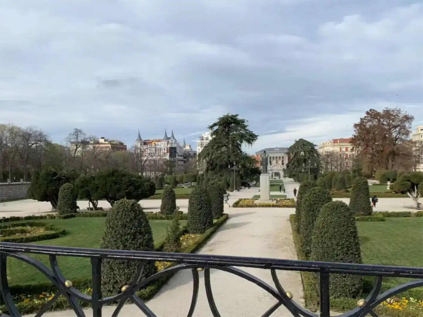 Jardí de Pis de lloguer en  Madrid Capital amb Aire condicionat i Balcó