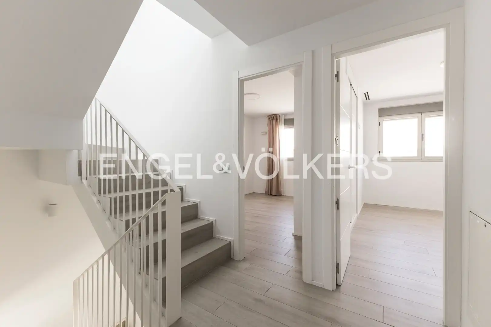 Casa adosada en venta en Tres Cantos con Aire acondicionado, Calefacción y Jardín privado