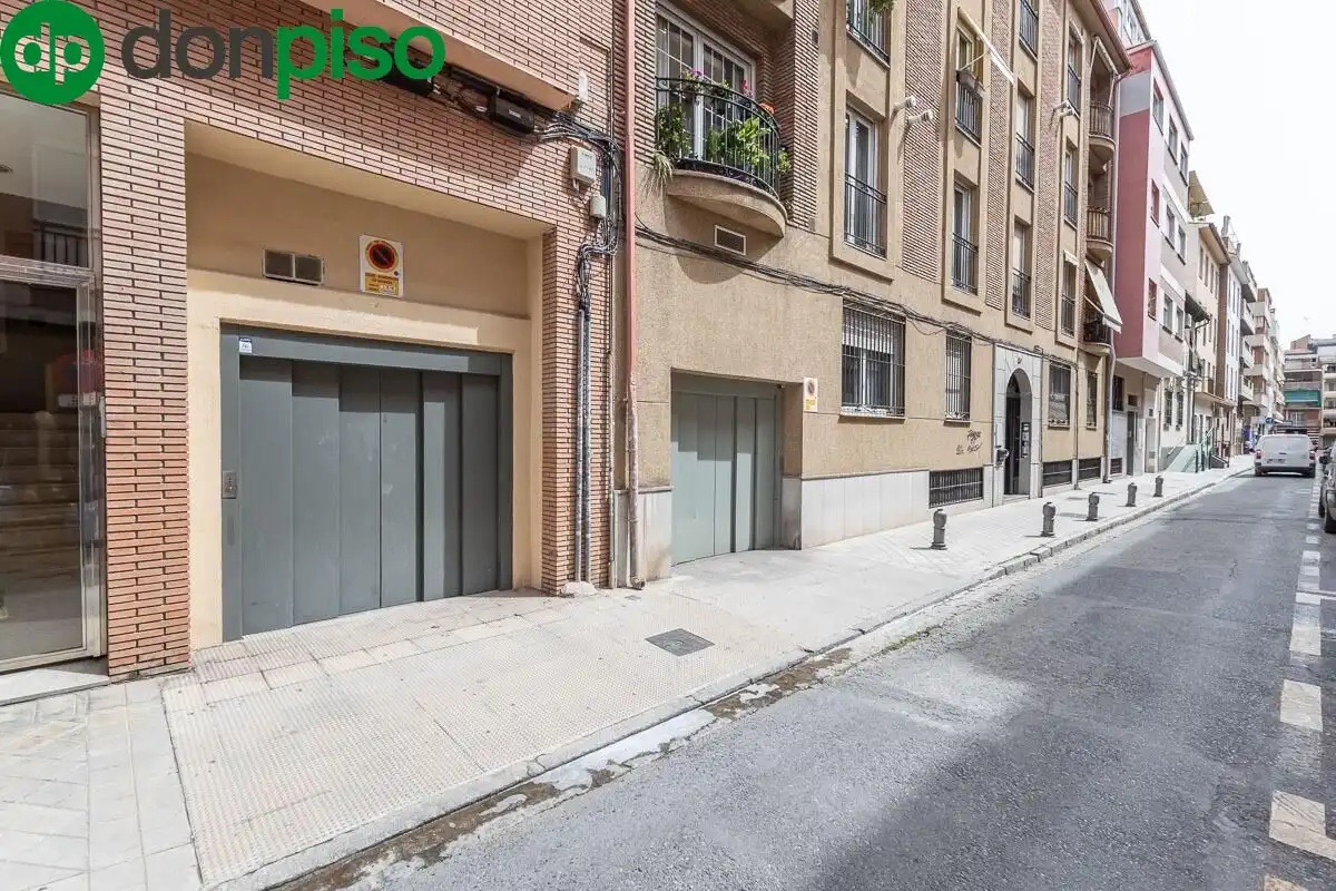 Garage for sale in Calle Azhuma, 24, Fígares