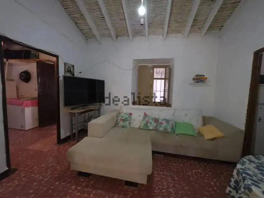 Sala d'estar de Finca rústica en venda en Vélez-Málaga amb Jardí privat, Terrassa i Piscina