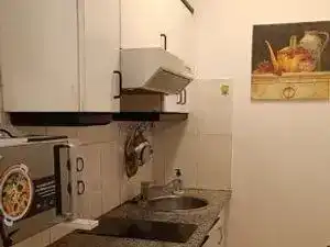 Cuina de Estudi de lloguer en Barcelona amb Moblat